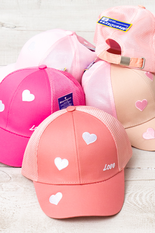 Кепка для дівчинки